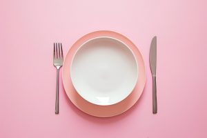 plate, fork, knife-8775645.jpg